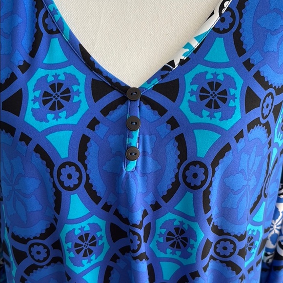 Joseph Ribkoff Hi-lo Women's Top - Picture 2 of 8